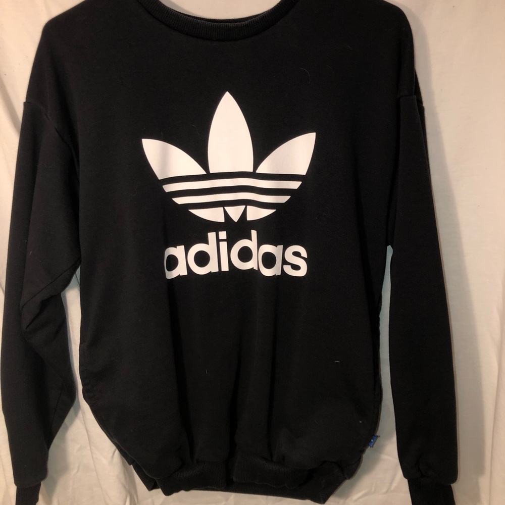 Adidas crewneck